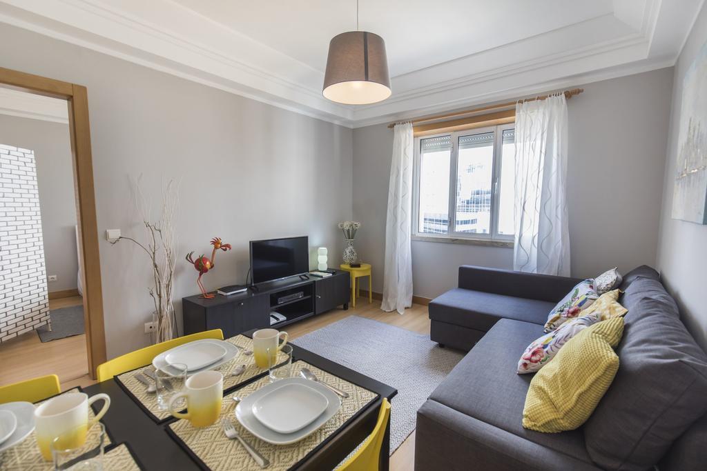 Lovelystay - Charming Marques Flat Lisabona Exterior foto